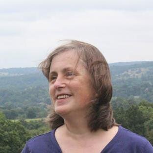 CassieOakman's profile picture. Writer, reader, teacher, and perpetual student. Author of the Skywatcher series. 
Tá mé ag foghlaim Gaeilge. 
Dw i'n dysgu Cymraeg.
She/her, ally.