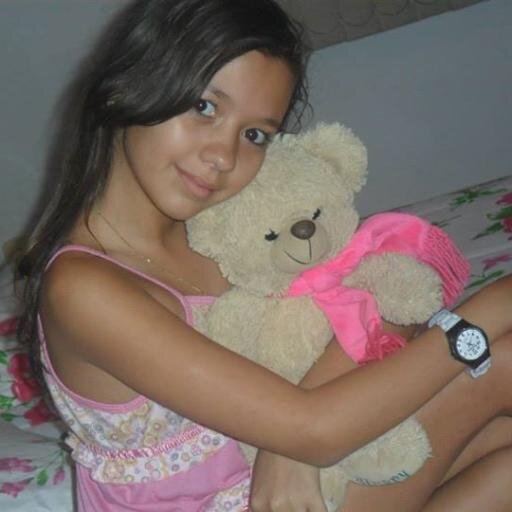 gabi_schaffel's profile picture. nunca deixe seus amigos de lado que eles são as coisas mais importante que alguém pode ter  3