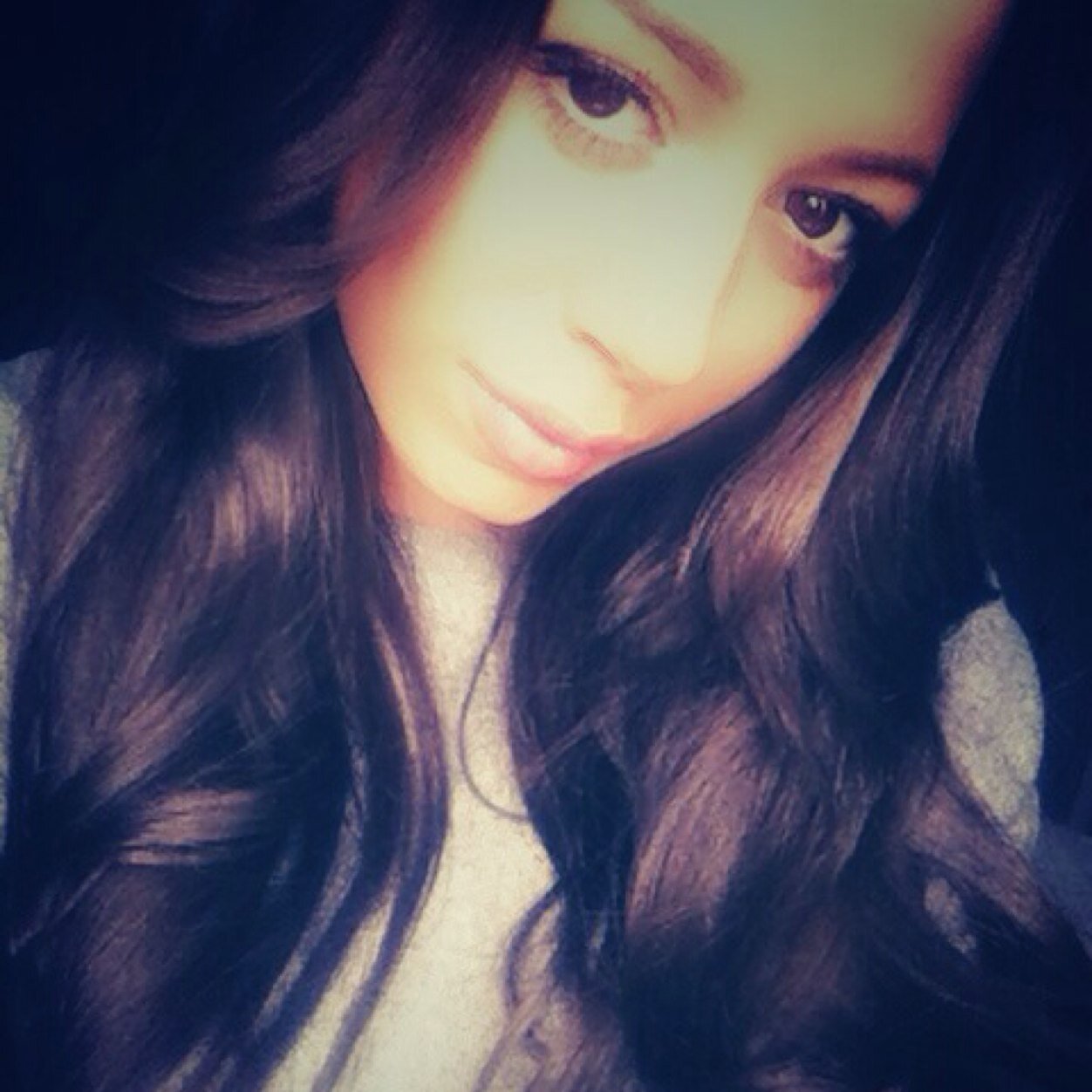 buendia_farah's profile picture. 