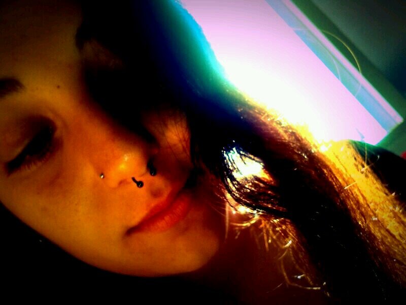 maylalune's profile picture. Con los pies en la tierra y la cabeza en la luna.         Bellotera.           Moonlover.   In aliens we trust. #Simmer #Elviralover