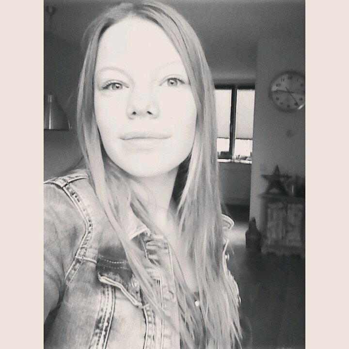 instagram : kaylleigh_