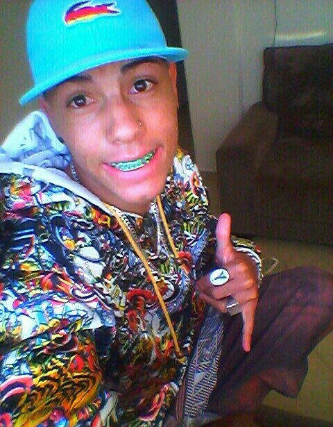 ' se amarra no visual , nada casual qual o sigilo afinal se o assunto é luxo tu encontro o cara ideal  ;) ♫♫