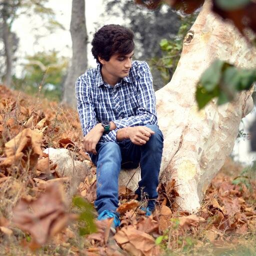 DockingDazzY's profile picture. I AM __ Cute InnoCEnt_ but More AttiTUDE__ Killo__ 

And__ i Ll Still Waiting__ Foh It