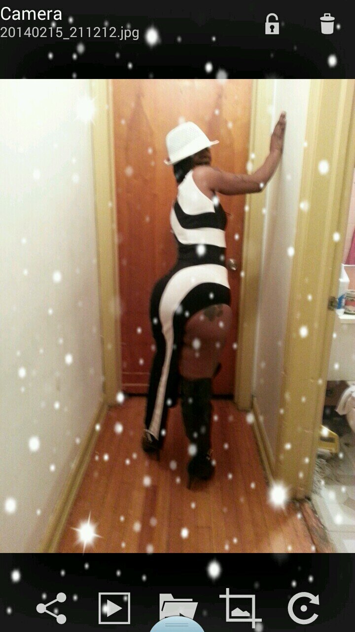 lindabanner26's profile picture. 