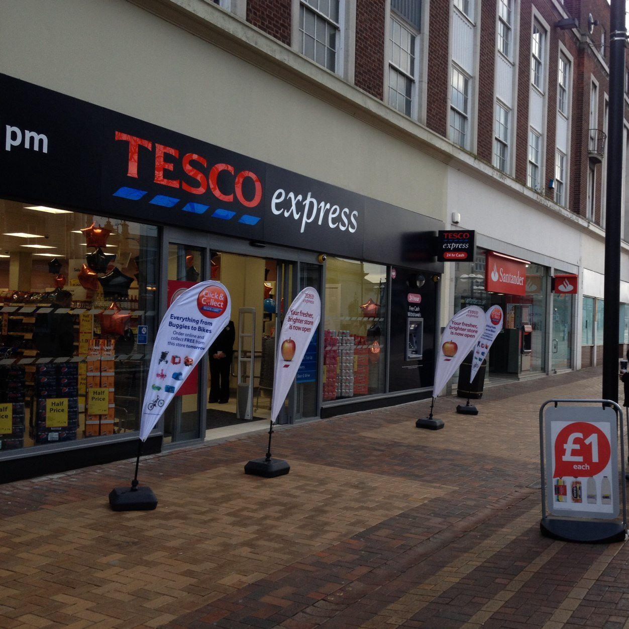 Your Brand New Tesco Express Store In Hull City Centre Now Open.