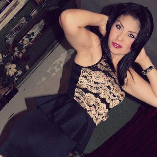El truco esta en ser mas INTELIGENTE que BONITA  ♥  ^_^