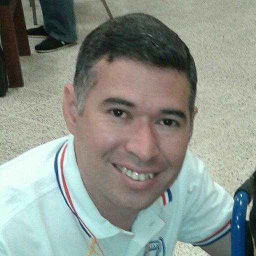 DiegoCVillalba's profile picture. Vivir la vida como si fuera el último día...