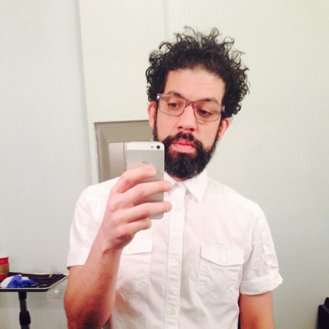 Music is my Modus Operandi. I also do hair.