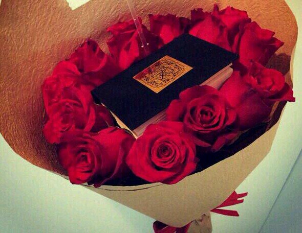 الحياة قصيرة..لا تستحق الحقد،الحسد،البُغض،قطع الرحم،غداً سنكون ذكرىَ فقط..والموت لا يستأذن..ابتسموا وسامحوا من أساء إليكم.. اللهم طهرني من كل ذنوبي..