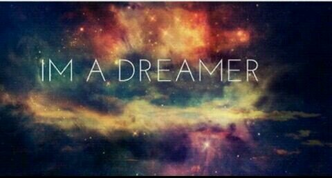 We're girls that love the music!♪Live the life and live the moment. Auryn, 1D, 5SOS, Little Mix, Demi Lovato, AM... vivan los fandoms yeah!