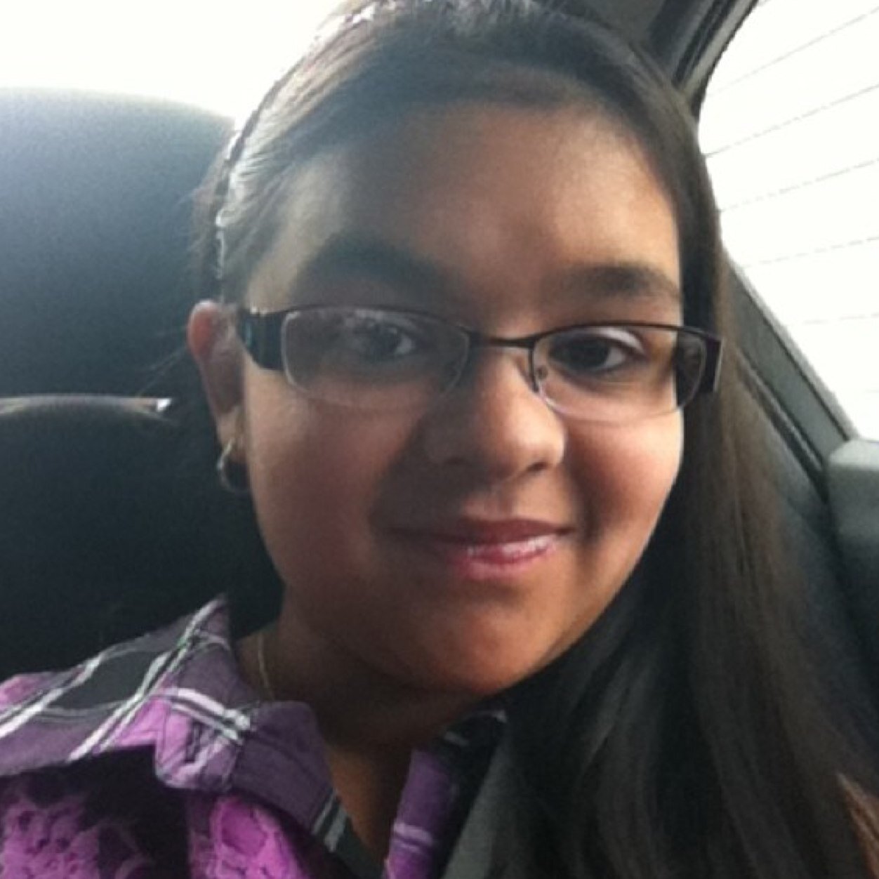 Moo I'm a Fish! Yup I'm this random. I love my followers and I try my best 2 follow every1 back