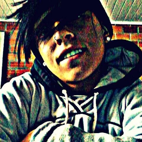 CwbEmilly's profile picture. @Ganja_@MariJuana ツ,  .. ♀♀