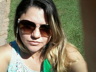 Vanessa ツ◕‿◕
