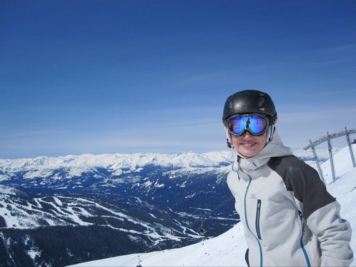 skier, runner, hiker, yogi, and french cookware enthusiast thriving in the pnw.
