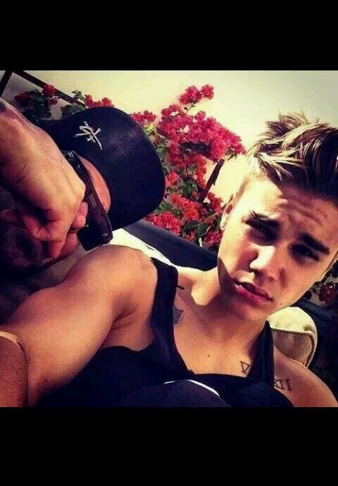 bizzle yo ass