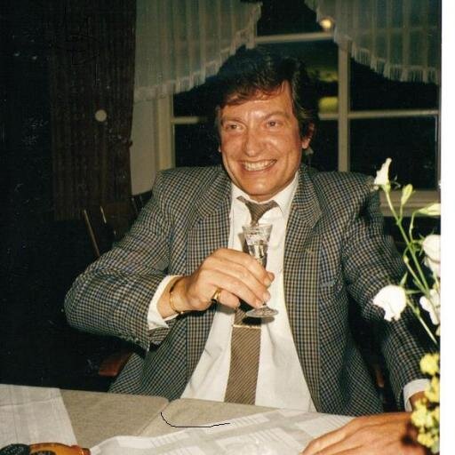 DirqElJOVEN's profile picture. 