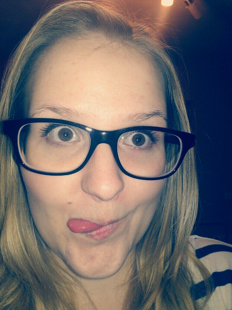 AnnaMartinc's profile picture. I just follow my heart and my dreams. 
Follow me, I'll follow back. 
May you love me, xo xo  A.