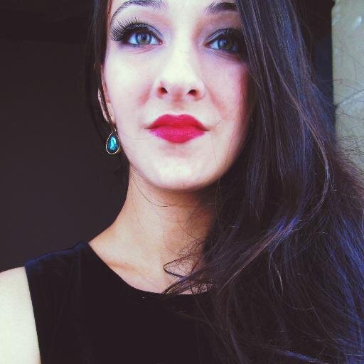 Radiography and fashion design student =)