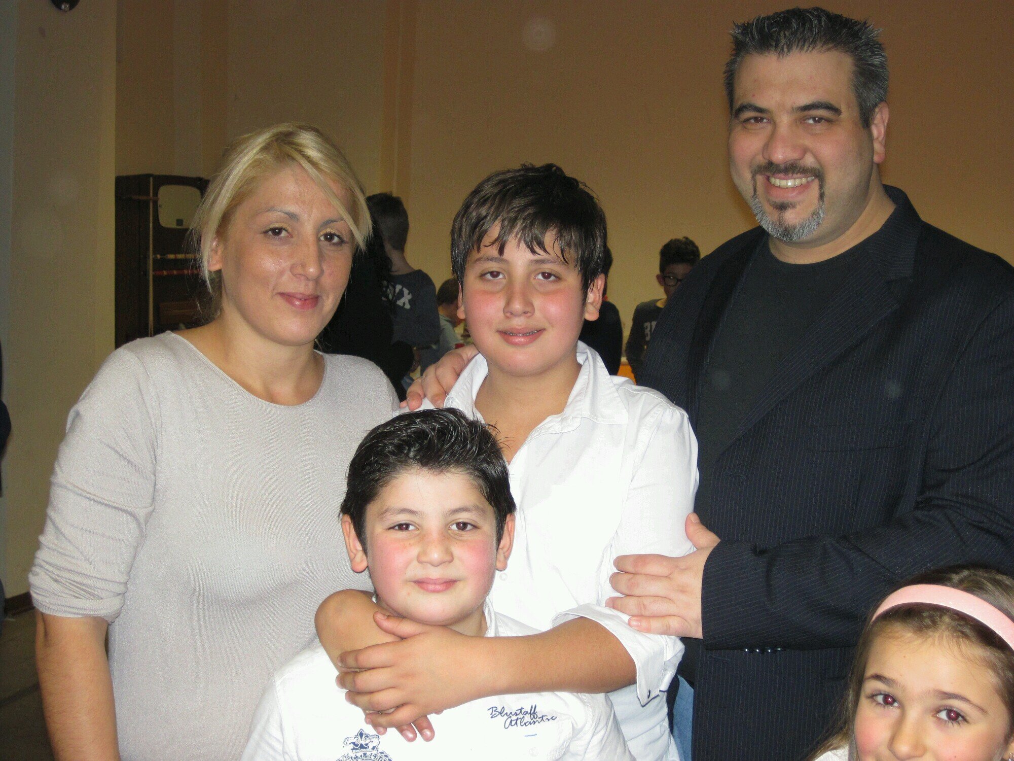 te lo dico da amico.....fatti i c@**i tuoi....pensa alla pensione.....