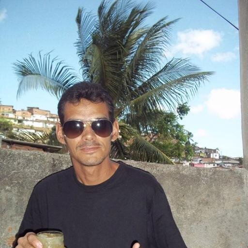 leleus.s@hotmail.com