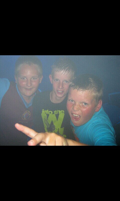 Jeffrey ~ De Meerwaarde 2k4 ~ Woudenberg ~ INSTA: xJPRINS ~ snapchat: xJPRINS.`