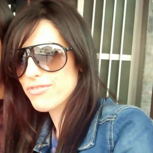 Los valores son actitudes del querer del hombre, de la voluntad, iluminada por la inteligencia....