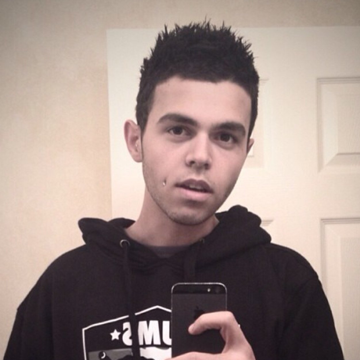 msbecka123's profile picture. 