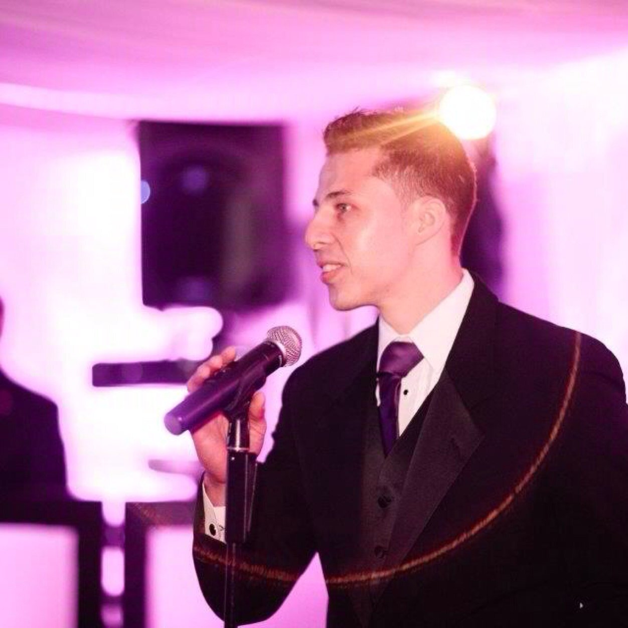 AG1000's profile picture. 