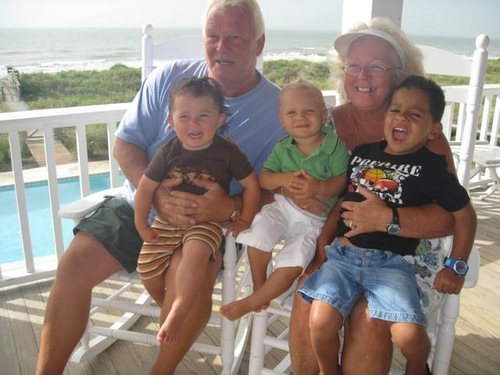 CarolHatosy's profile picture. Financing Naples one mortgage at a time.