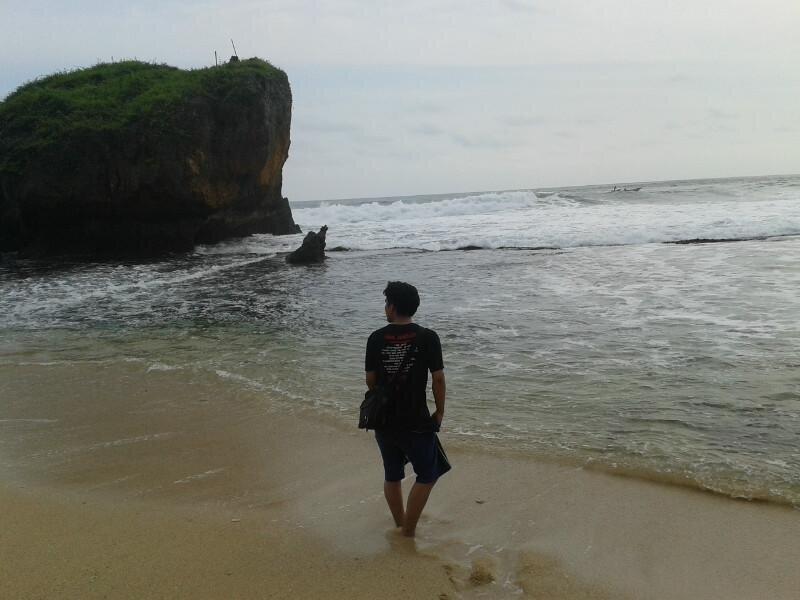 siregarchris's profile picture. addicted to coffee