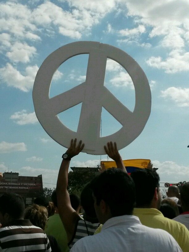 Luisellita's profile picture. Comunicadora por convicción y vocación. Enamorada de la palabra y de su poder.