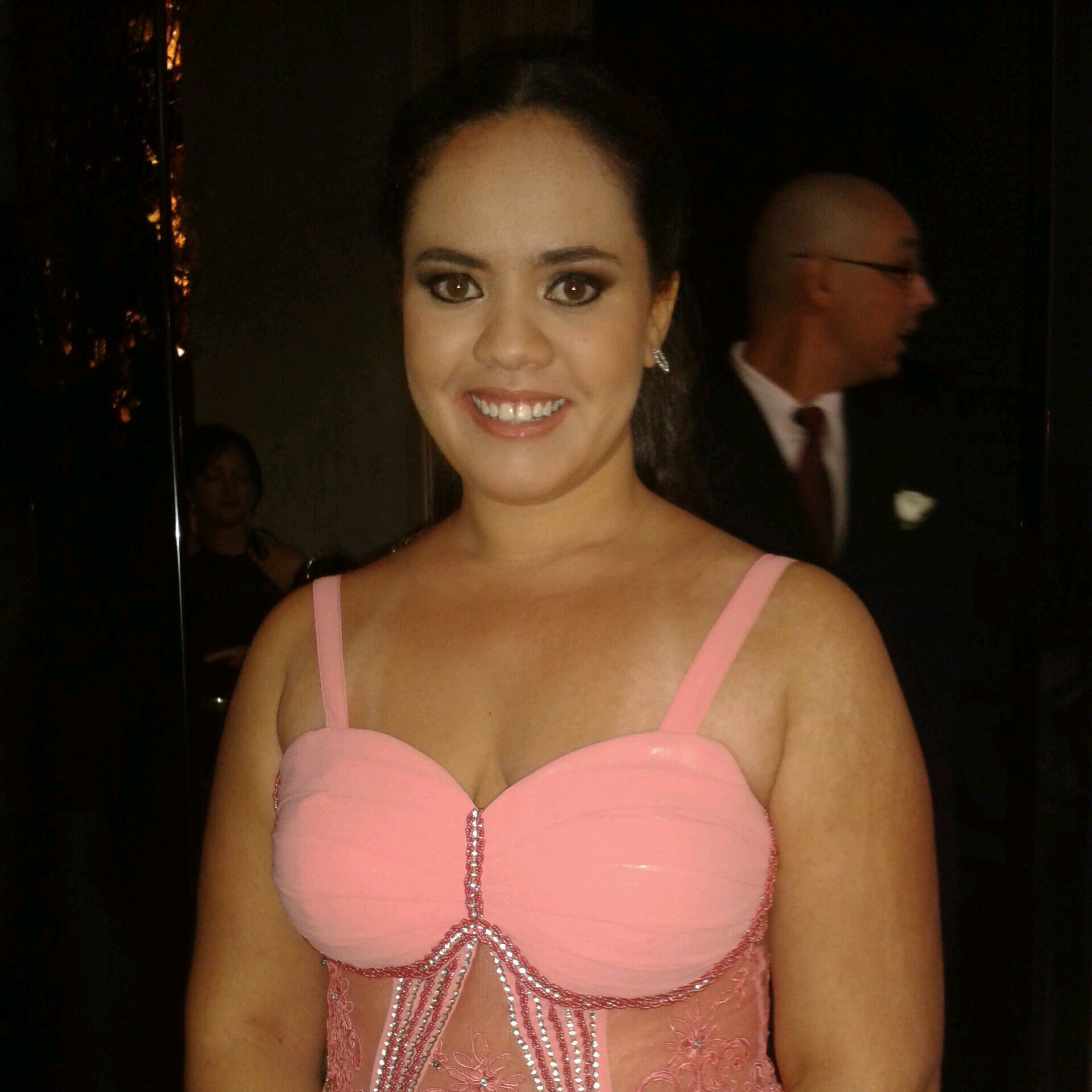 Sonhadora,gente grande,crianca,amiga,palhaca..tudo aquilo que me faz FELIZ