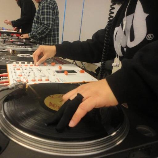 Founder of Nindja Gear. Inventor of Stabberz--the first wearable grip enhancer for DJs & Turntablists