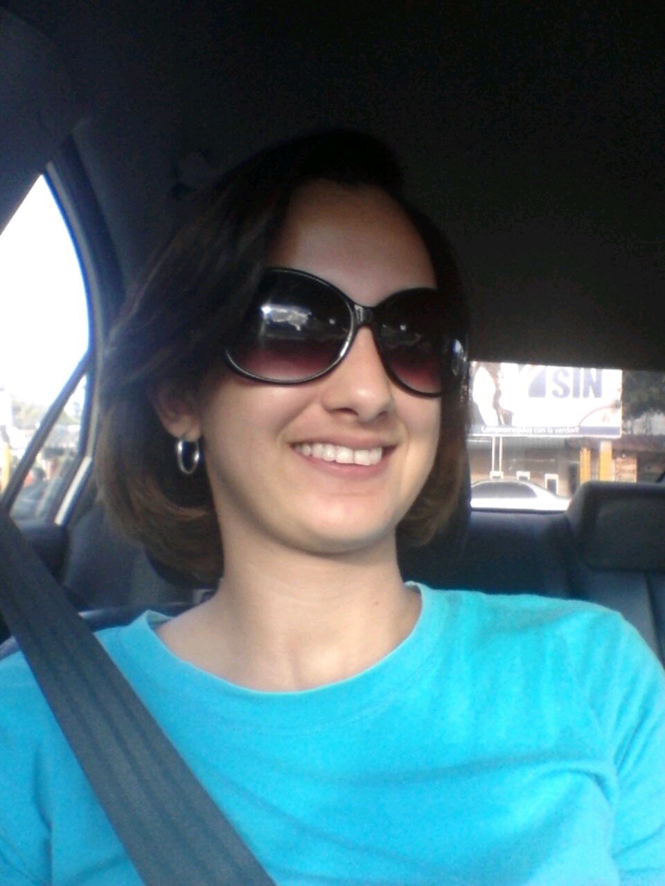 Soy quien disfruta la vida y le da gracias a Dios por cada día que me brinda 33:-P:-P