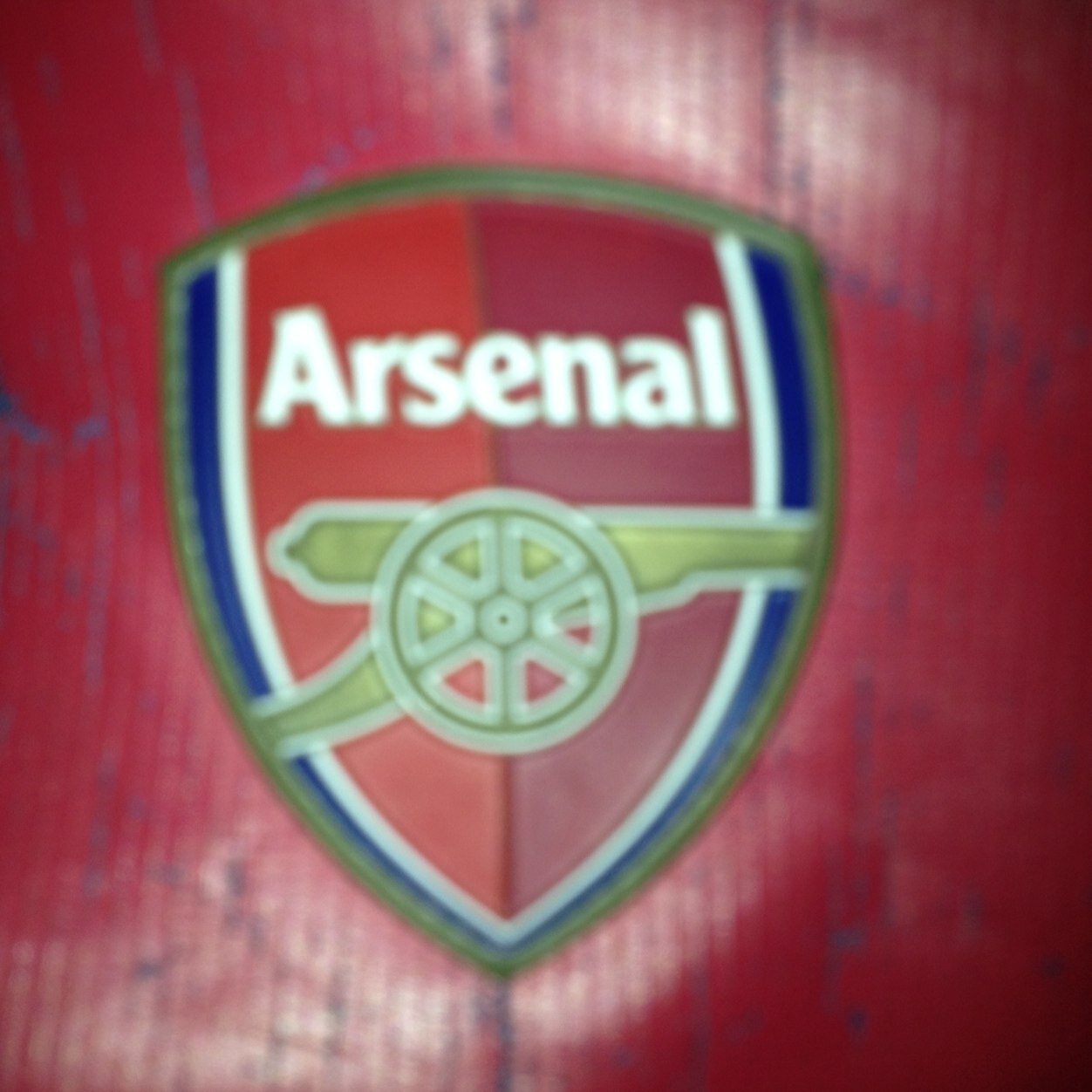 20, male, dublin, massive arsenal fan, tweeting about anything arsenal related