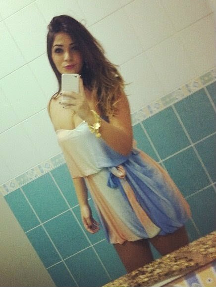 Friends em primeiro lugar e family e resto e e resto menos Deus *-*