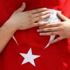 derGrHAN's profile picture. Gönül çalabın tahtı, Çalab gönüle baktı  
Kim gönül yıktıysa, iki cihan bedbahtı
