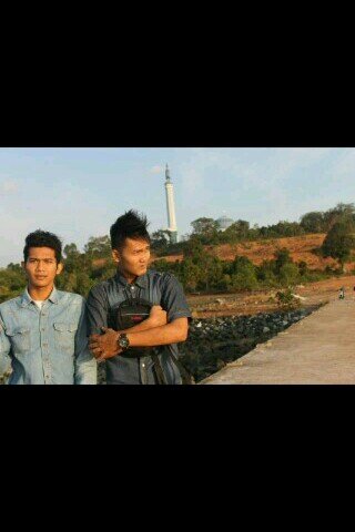 line | kakao | wechat | whatsapp | ig | path id ( wiwid afriansyah ) tanjungpinang