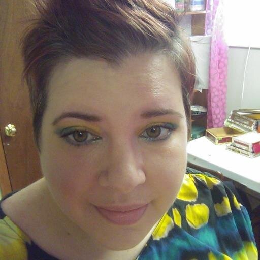 mixed media artist and jewelry maker. lover of crazy, quirky creativity, color, sparkle and bunnies. Queer, nonbinary femme, they/them.