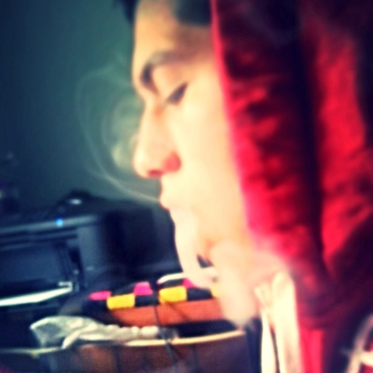 Follow me i follow you its that simple :) Instagram= ASTRONAUGT_SPEAKING_
 Dont follow to unfollow hate that shit _