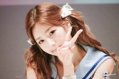 Yoon Bomi of Apink @BunnyCloud_RP #RedBunny