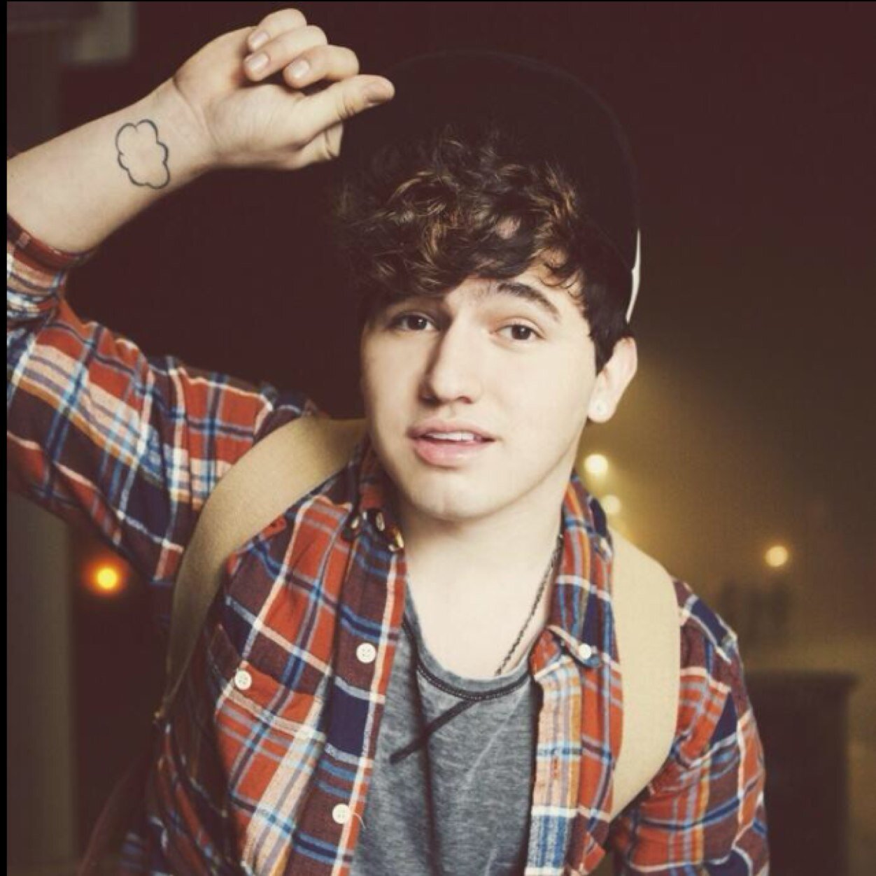 I am in LOVE with @jccaylen ☁️ he is my life and i dont know what i would do without him, he has helped me through a lot. My dream is for him to follow me ☁️