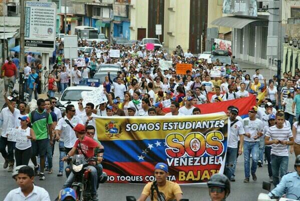 UneteCasarapa's profile picture. Organización de concentraciones, no solo para residentes de Casarapa sino para toda Guarenas - Guatire. Instagram unetecasarapa facebook: unete casarapa
