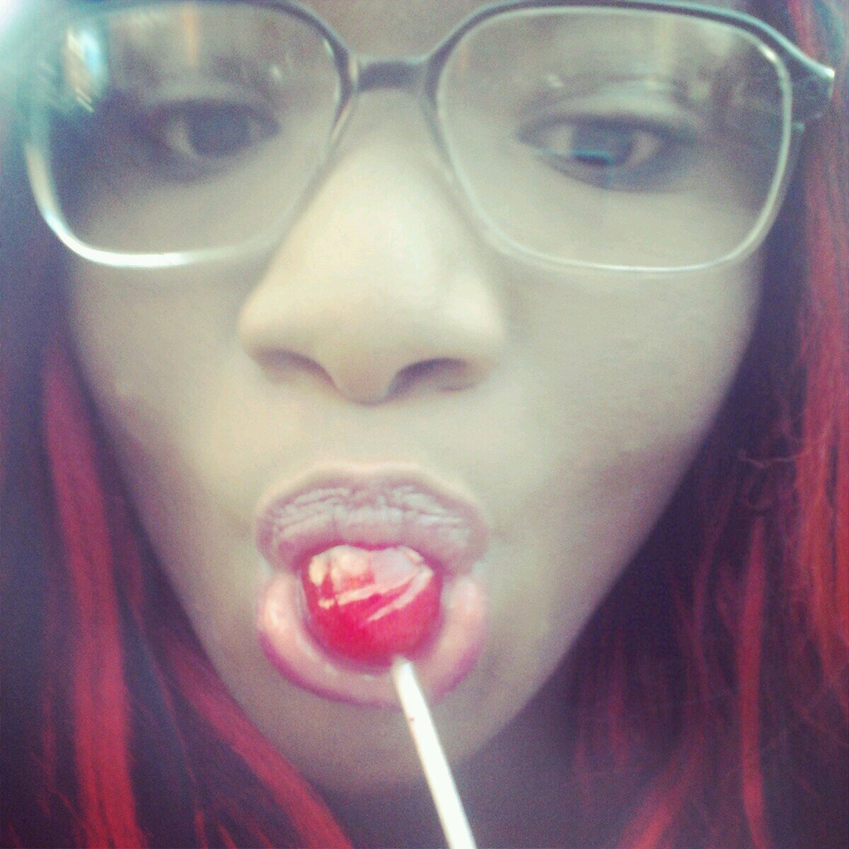 SkinnyTwinSam's profile picture. Finding Myself. 
I stay high because I love the view.
Yes I smoke weed, no I'm not a bad person.
Live Life Loud.