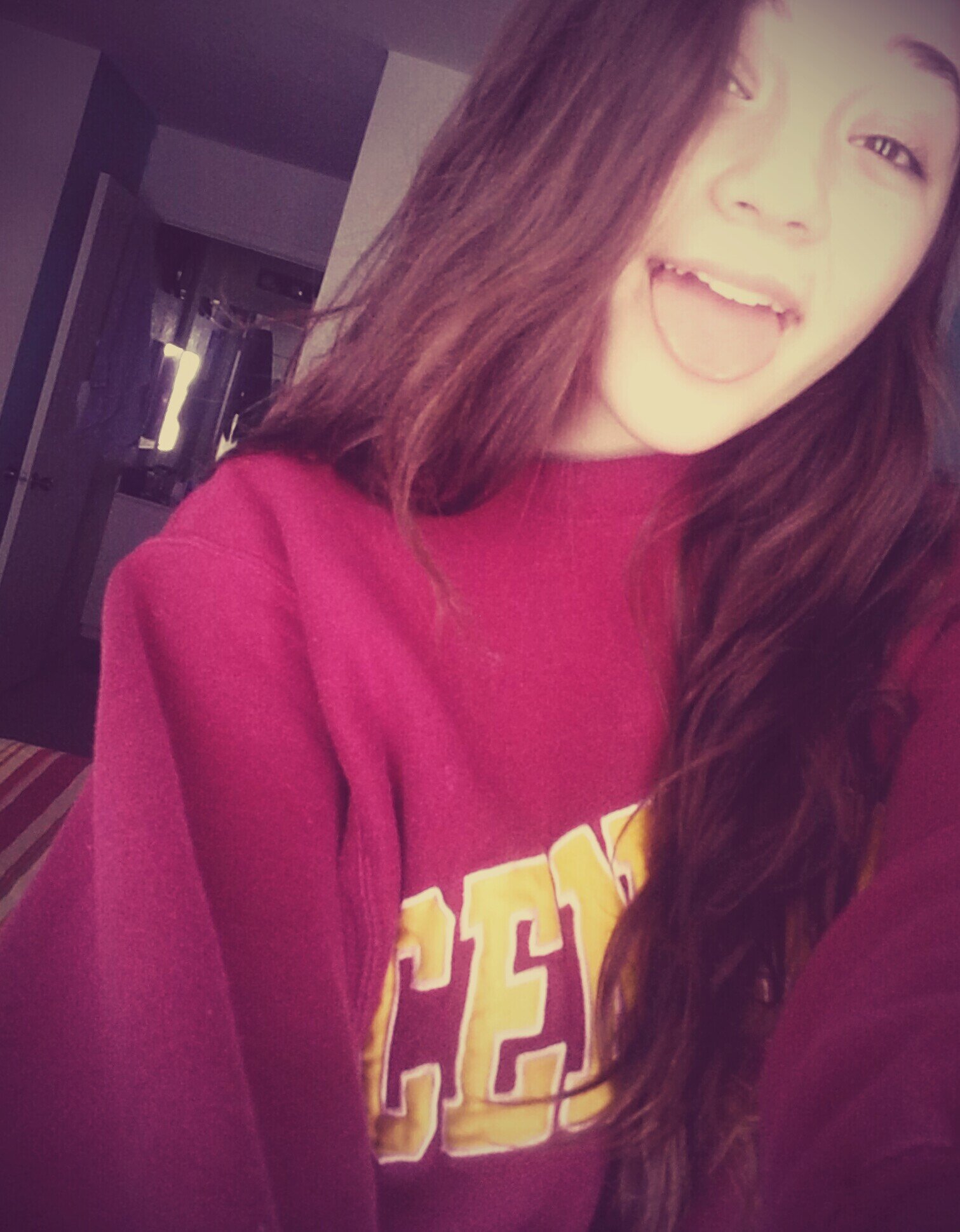 amberzielinski's profile picture. hello there the angel from my nightmare