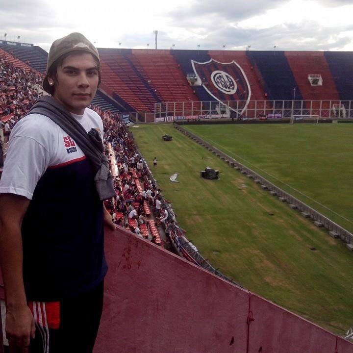 PoP  Musica Futbol Hockey