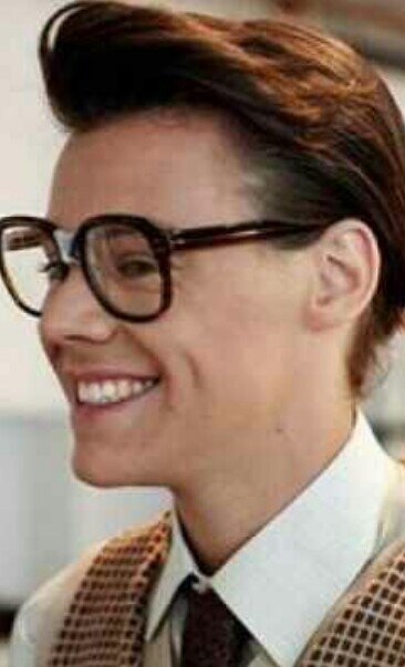 Marcel here, im gay. all i want is a friend