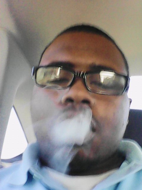 Hw kn yu nt kno me I'm plug mcfly#TEAMFOLLOWBACK #TEAM McFLY #HUSTLEHARD #MR.IAM #LIMESTONESAINT
