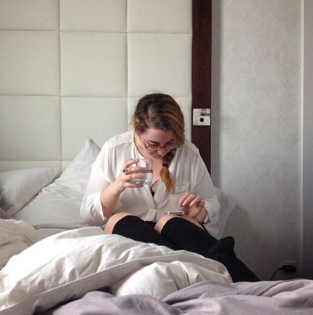 EllynWomelsdorf's profile picture. Artist. Freelance Friend. Ellyn with a y (but never, ever, ever Ellie)