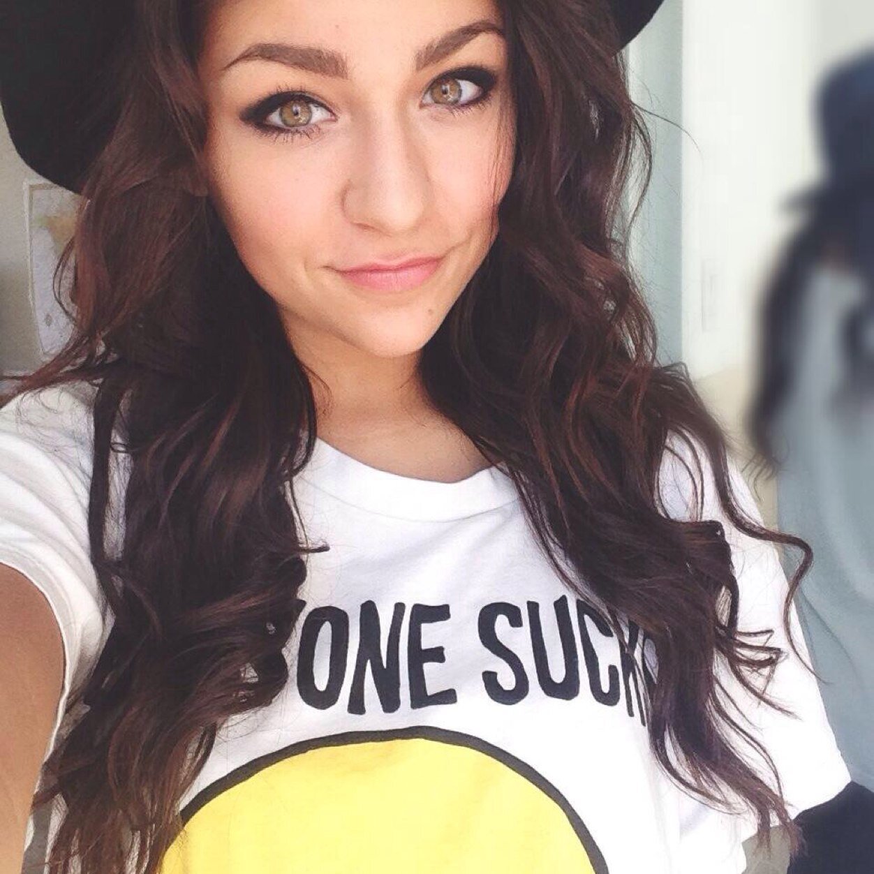 Hi its Megan!!